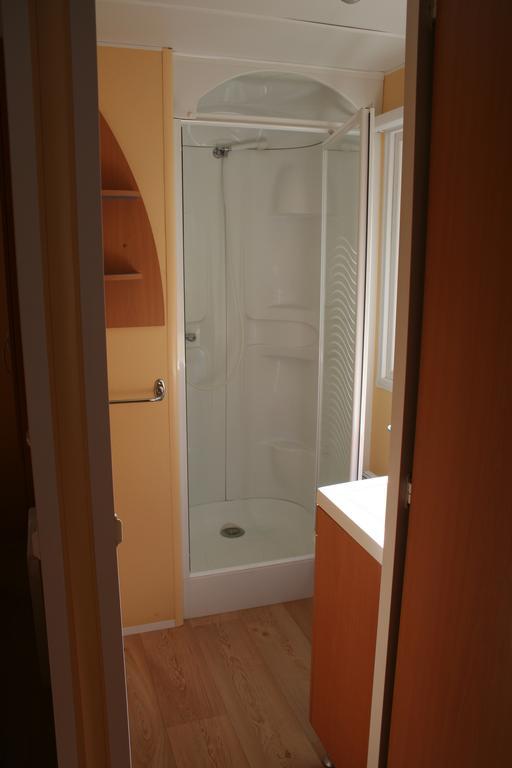 Camping Le Rebau Montblanc Екстериор снимка
